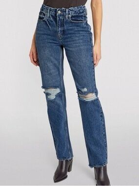 Good American Good ‘90s Icon Straight Jeans